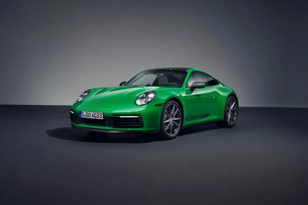 最轻「911」！保时捷Porsche 911新款曝光，正式公布发售！