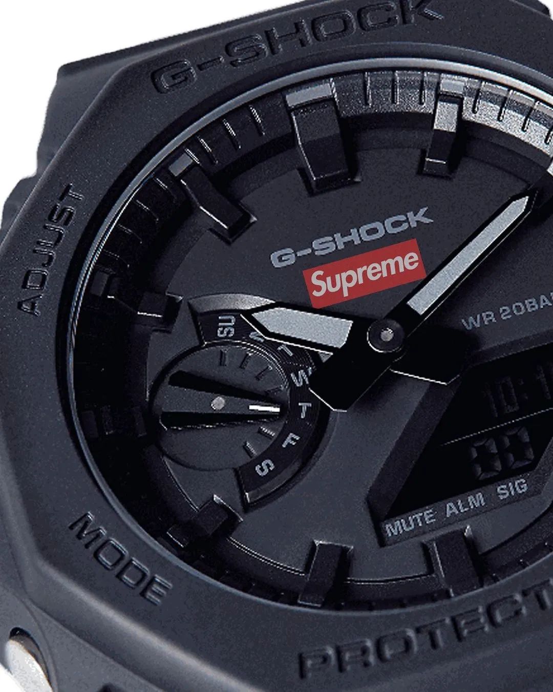 Supreme x 卡西欧G-Shock x 北面三方联名手表曝光，本周开售