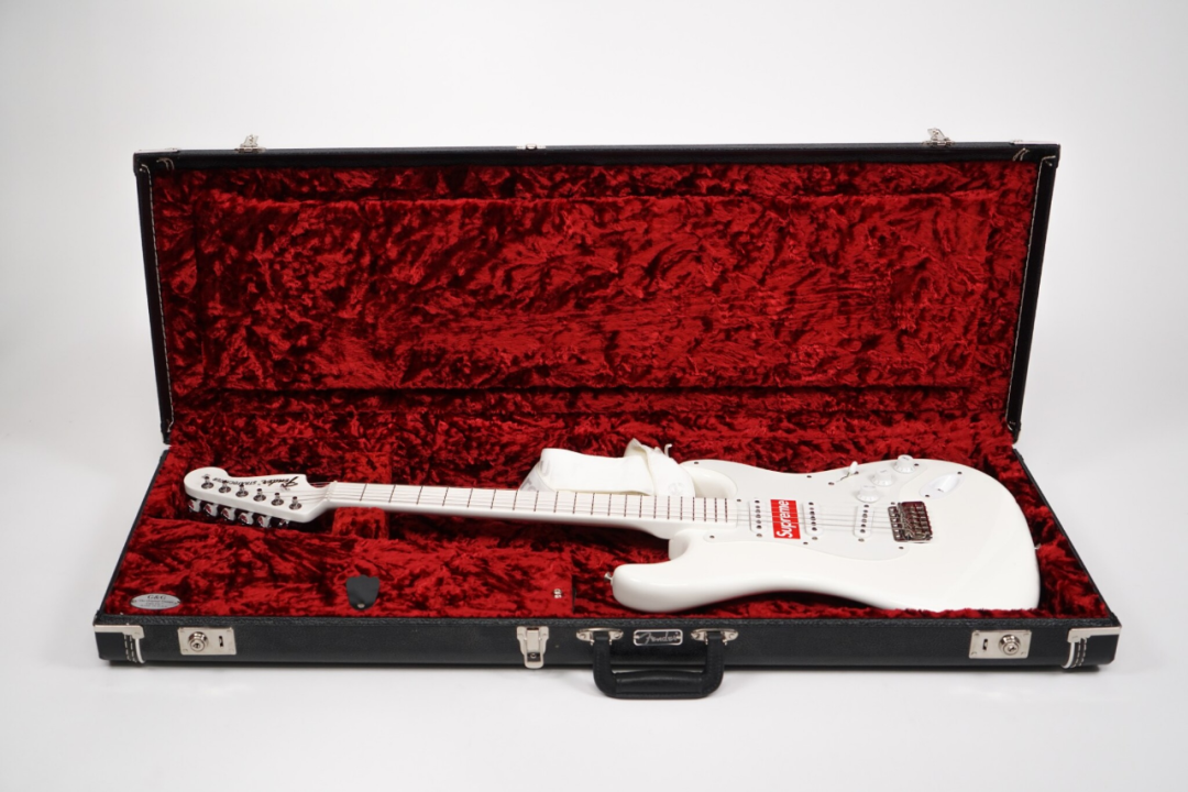 原价最贵！Supreme新联名「电吉他」提前泄露，确认限量发售！