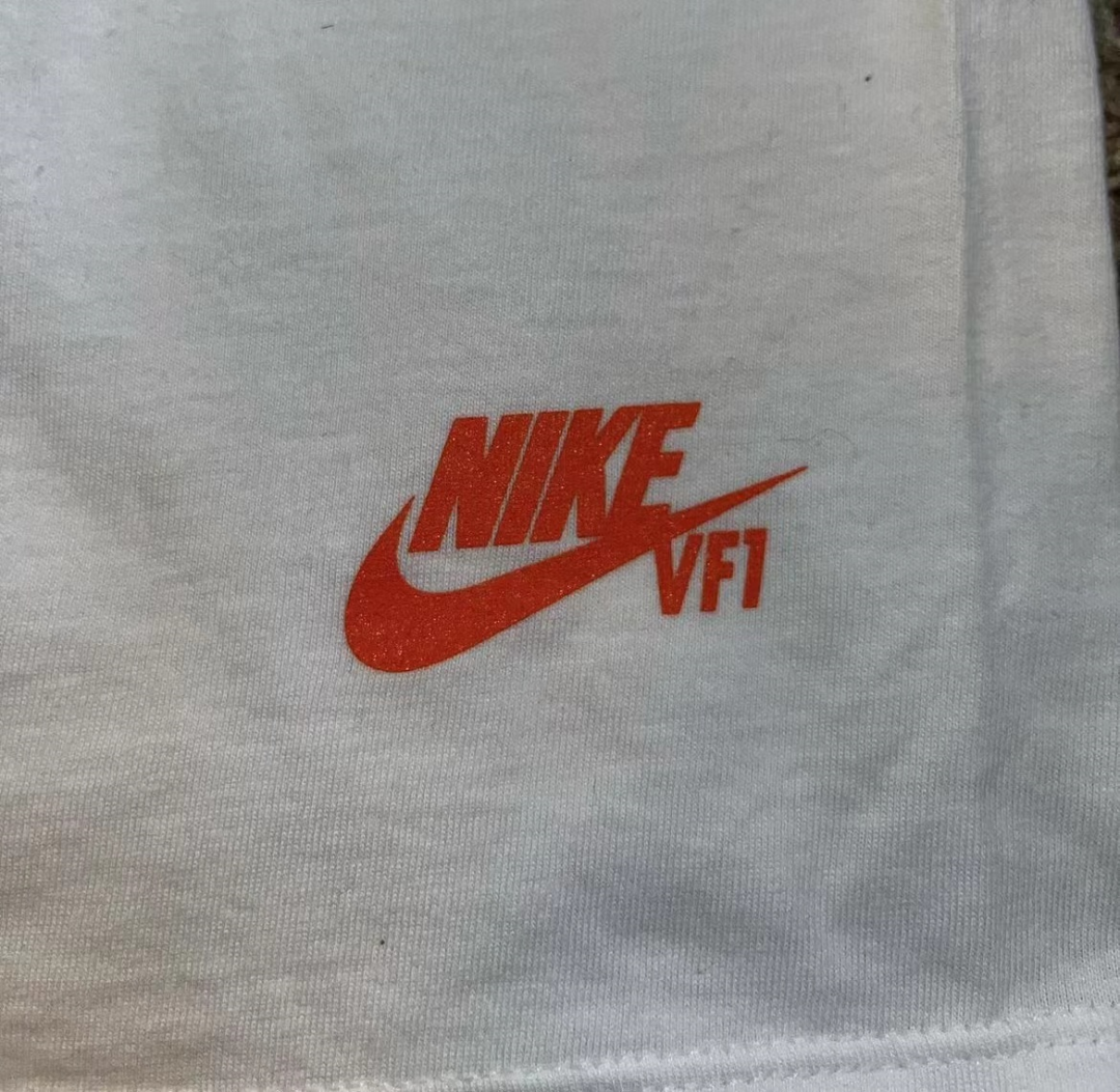 隐藏款？VLONE x Nike「未发售」抹布Tee被爆出，还是盖章啊...