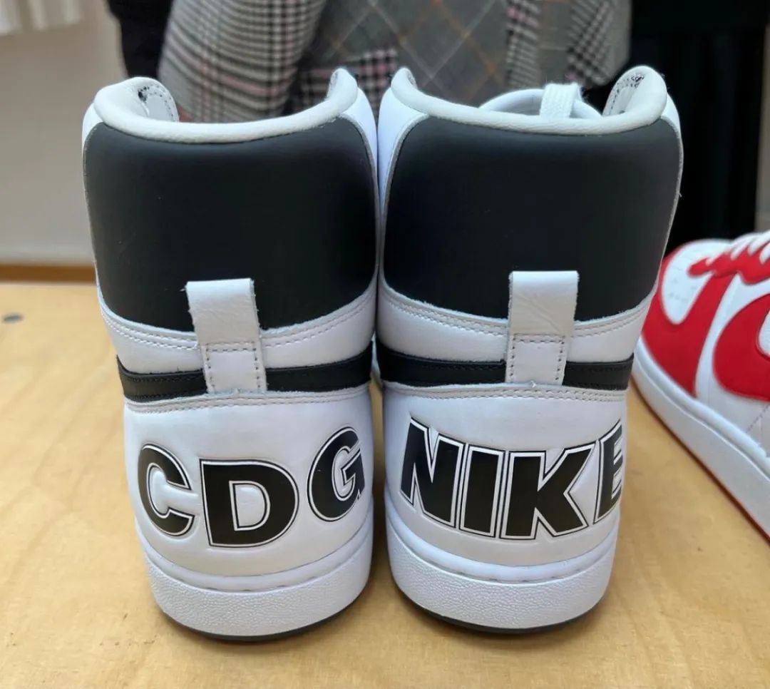 帅的！川久保玲CDG x Nike新联名高清无码泄露，确认发售...