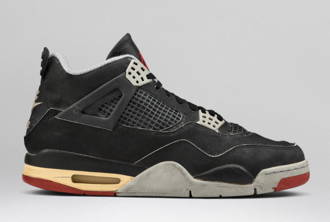 100w货量？AJ4「黑红Bred」要复刻发售？？？这不猛冲？？-Supreme情报网