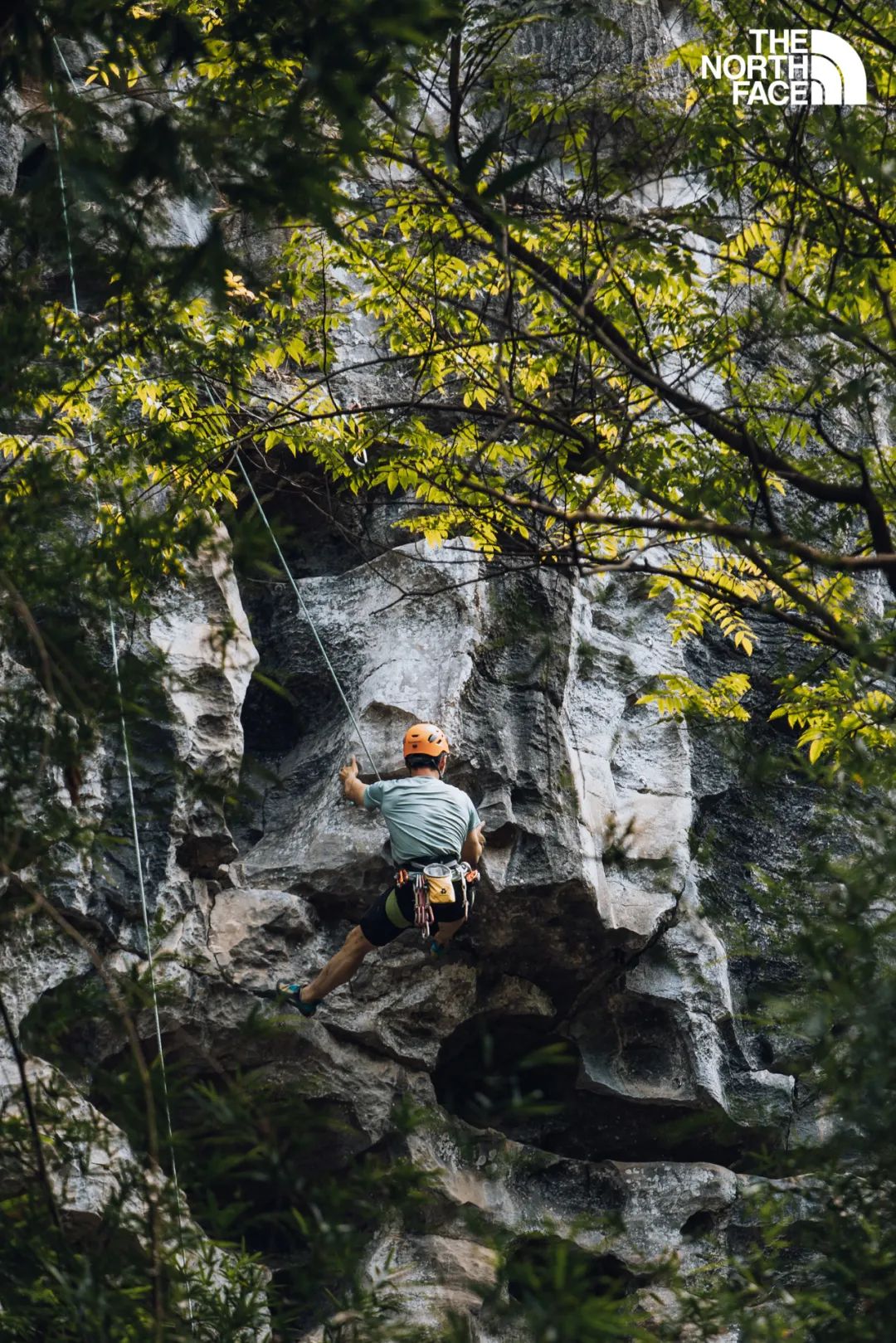 初夏绝壁上的探索挑战，是The North Face北面「山地节」给的！