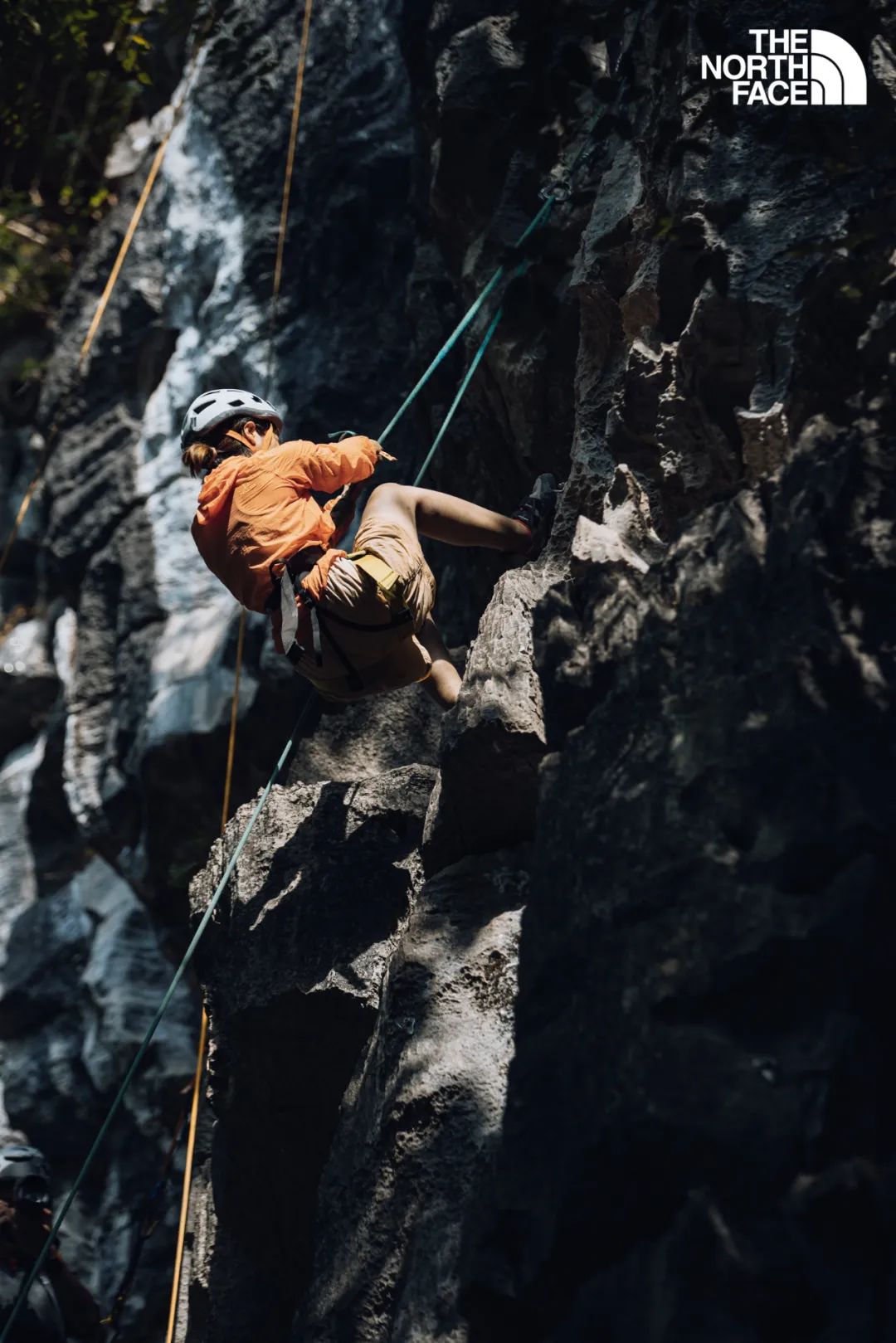 初夏绝壁上的探索挑战，是The North Face北面「山地节」给的！