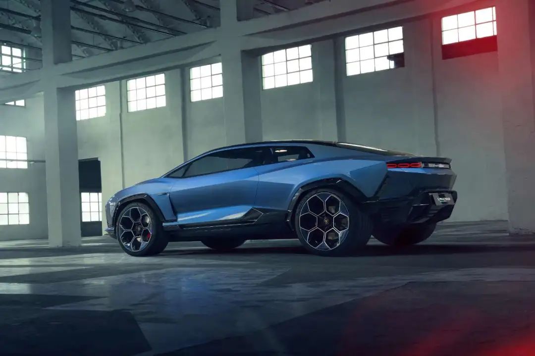 兰博基尼Lamborghini「第1款」纯电超级跑车，量产确认！