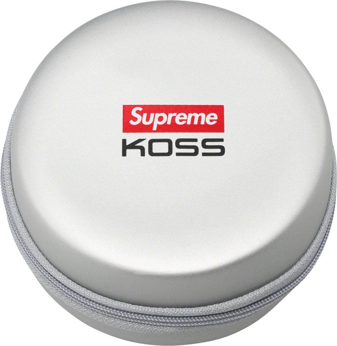 易梦玲同款！「Supreme x Koss」联名耳机曝光，本周发售！