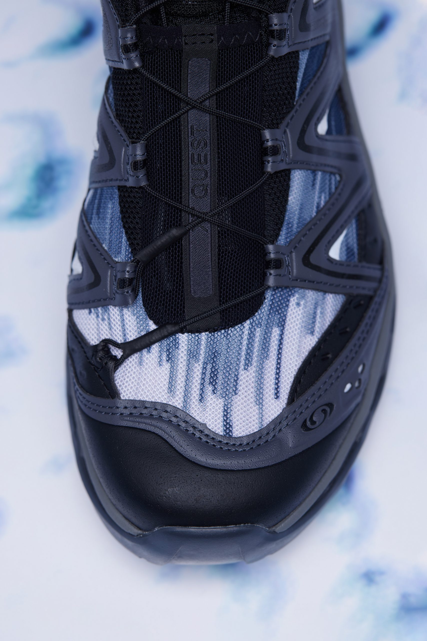 Salomon「唤山者」系列发布压轴鞋款XT-QUEST「括苍山」-Supreme情报网