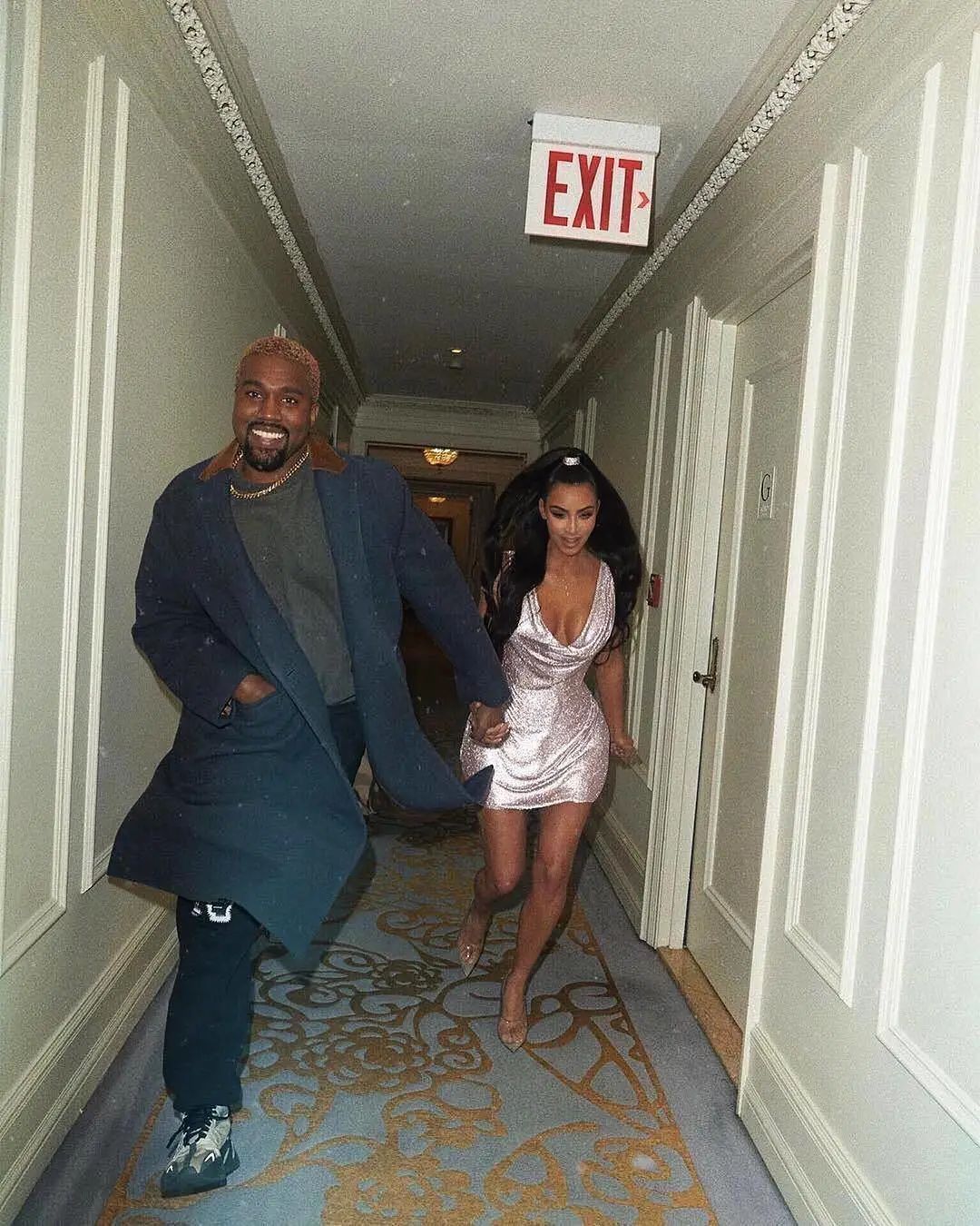 当Kanye坎爷的老婆,就能「穿衣自由」! 当Kanye坎爷的老婆,就能「穿衣自由」!-Supreme情报网