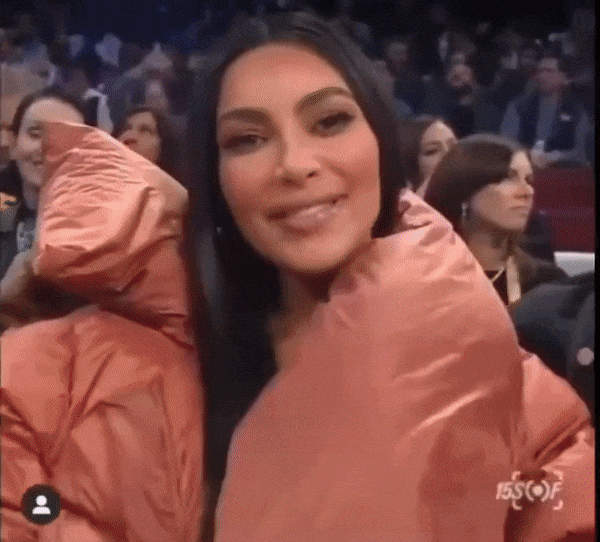 当Kanye坎爷的老婆，就能「穿衣自由」！