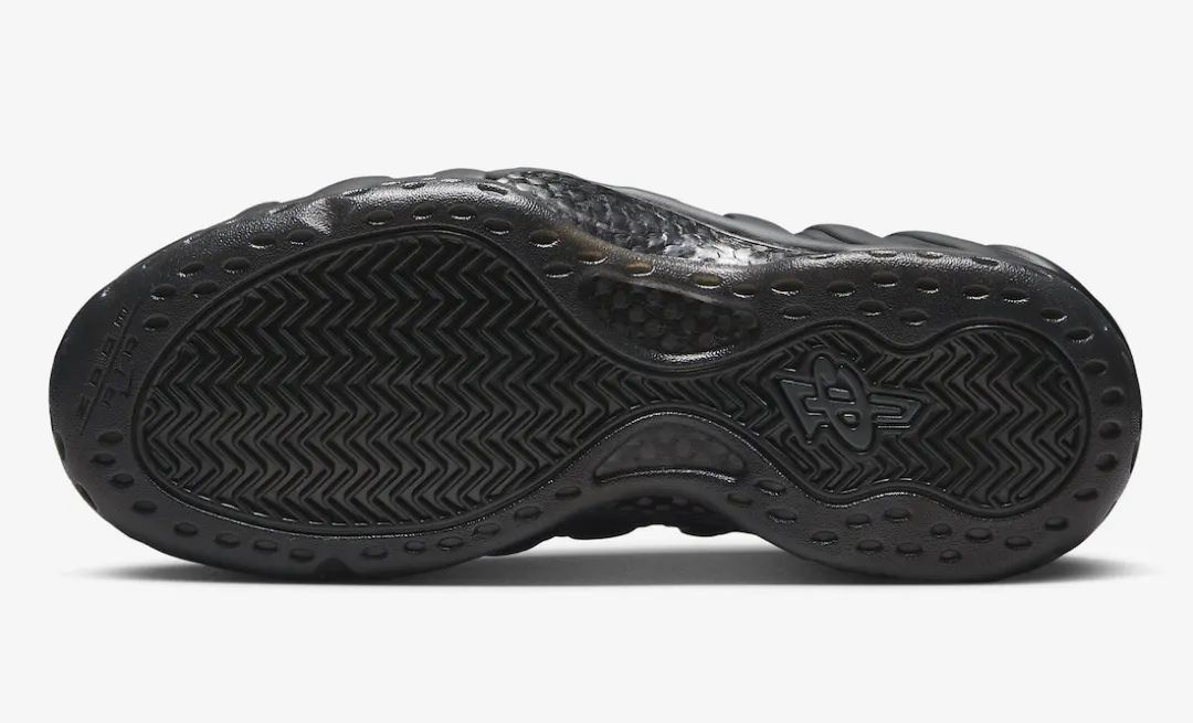 市价3000+！「Nike喷泡」黑武士配色高清无码曝光，确认发售！