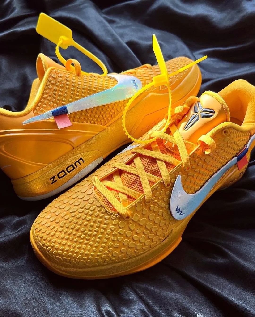 帅的！「Off-White x 科比Kobe 6」被穿上NBA赛场了...