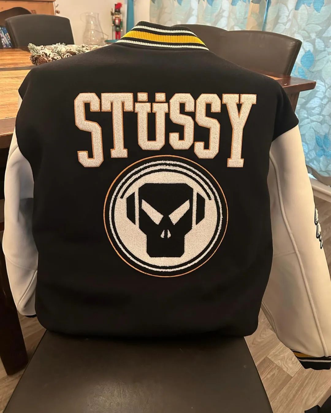 起飞预警！「Stussy」周年限定棒球夹克联名曝光了，本周发售！