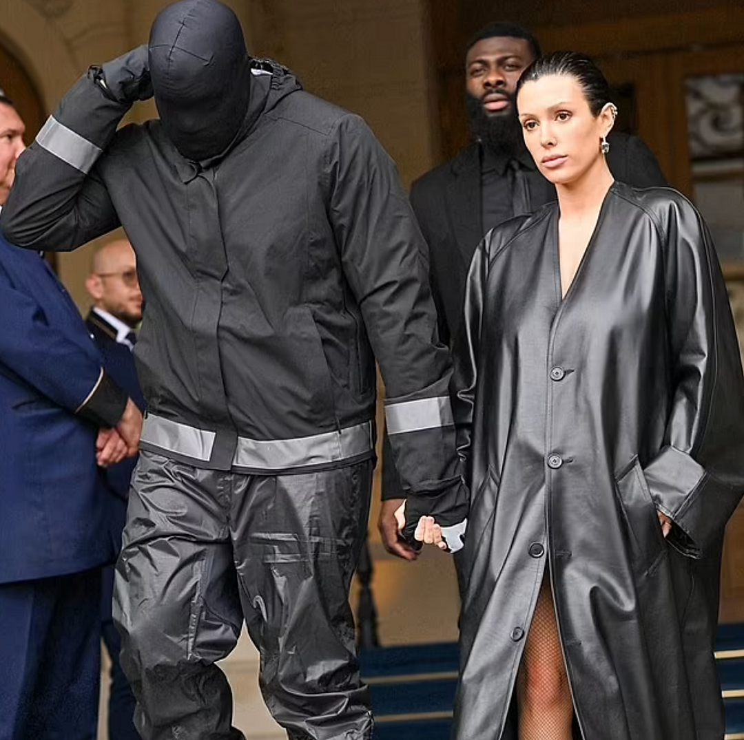 Kanye老婆下身真空上街，犯法了！「穿衣自由」地球第1人啊...