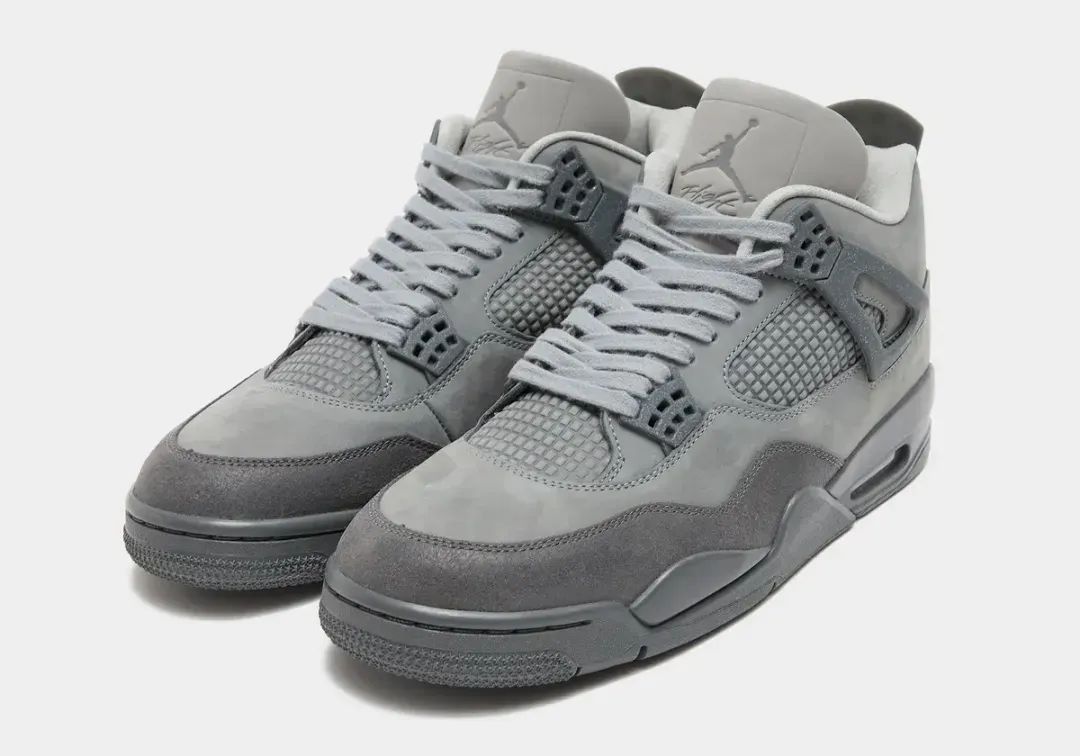 货量11w双！超大库存的「KAWS x AJ4」平替，上架Snkrs了！