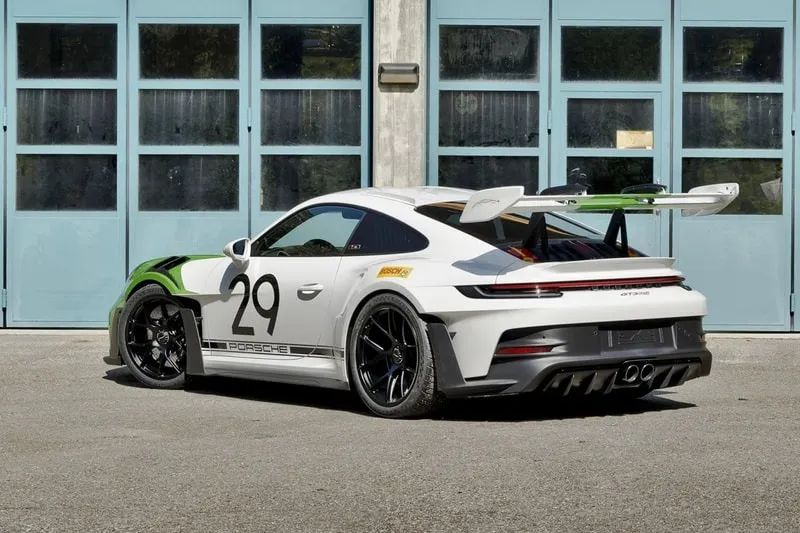 帅拉了！「保时捷911」GT3 RS特别款曝光，市价要暴涨吧？...