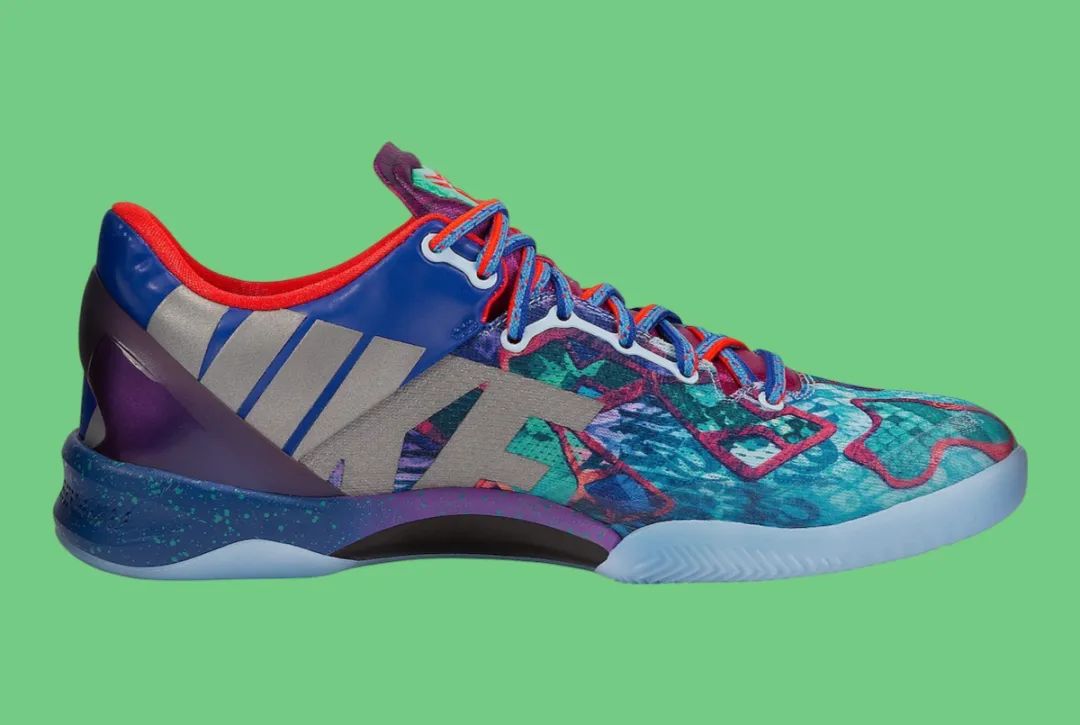 王炸！溢价过万「科比Kobe 8」What The重新复刻，发售日确认！