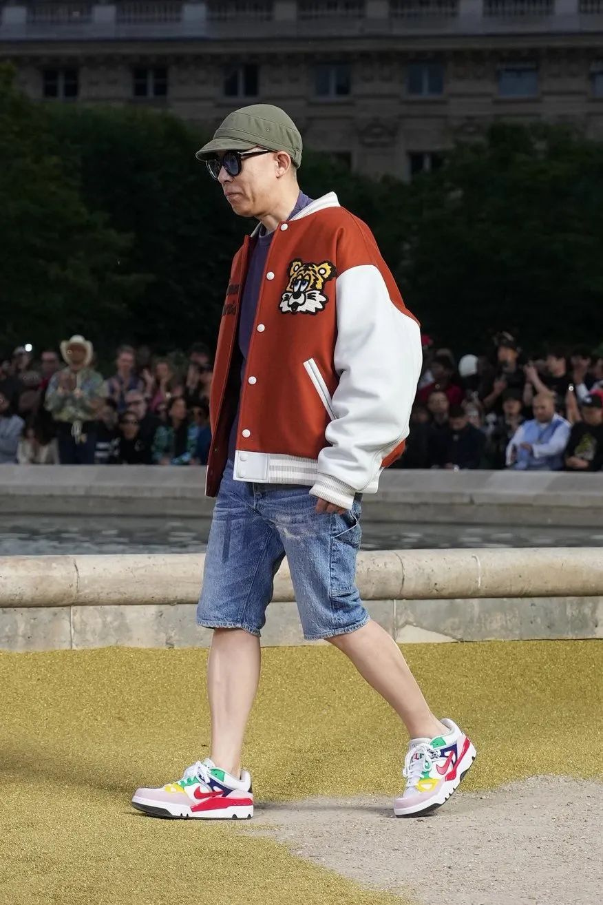 藤原浩开晒「Nigo x 耐克」联名，配文：欢迎来Nike...