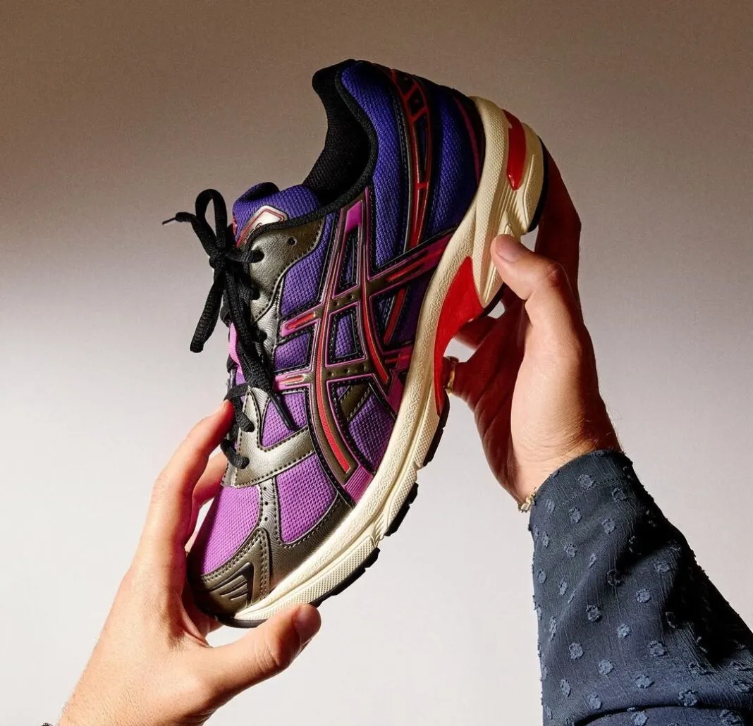 初代溢价5k+！「JJJJound x Asics」新联名，提前上脚！-Supreme情报网