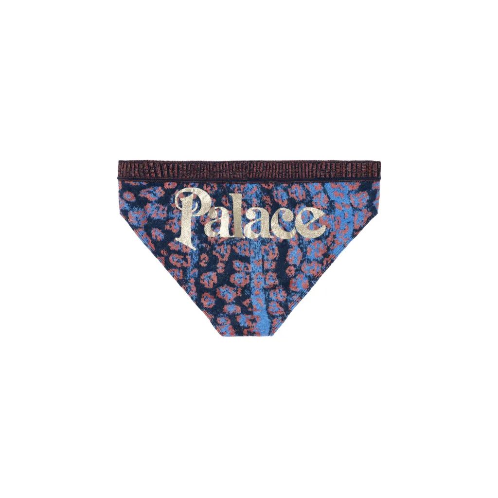 中国发售！「Palace x 西太后」联名单品清单曝光，附发售指南！