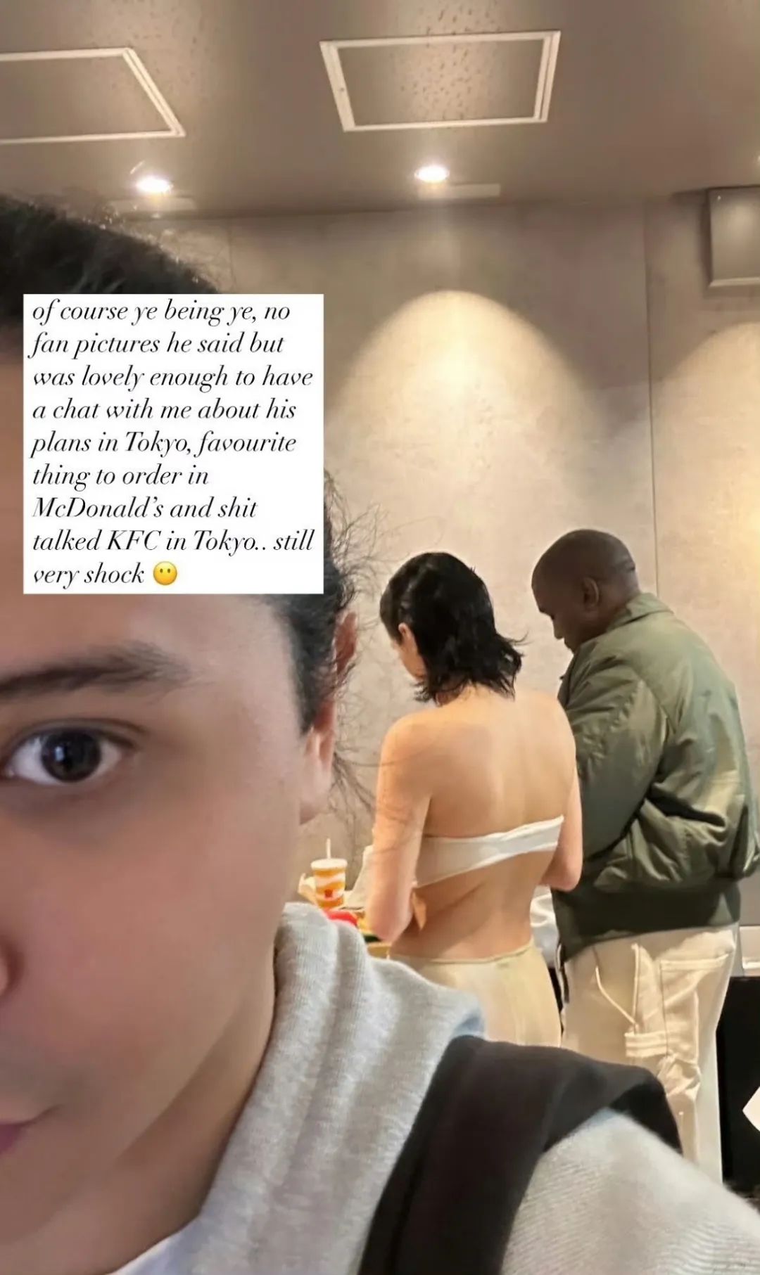 「Kanye侃爷」又带老婆，去吃麦当劳了..