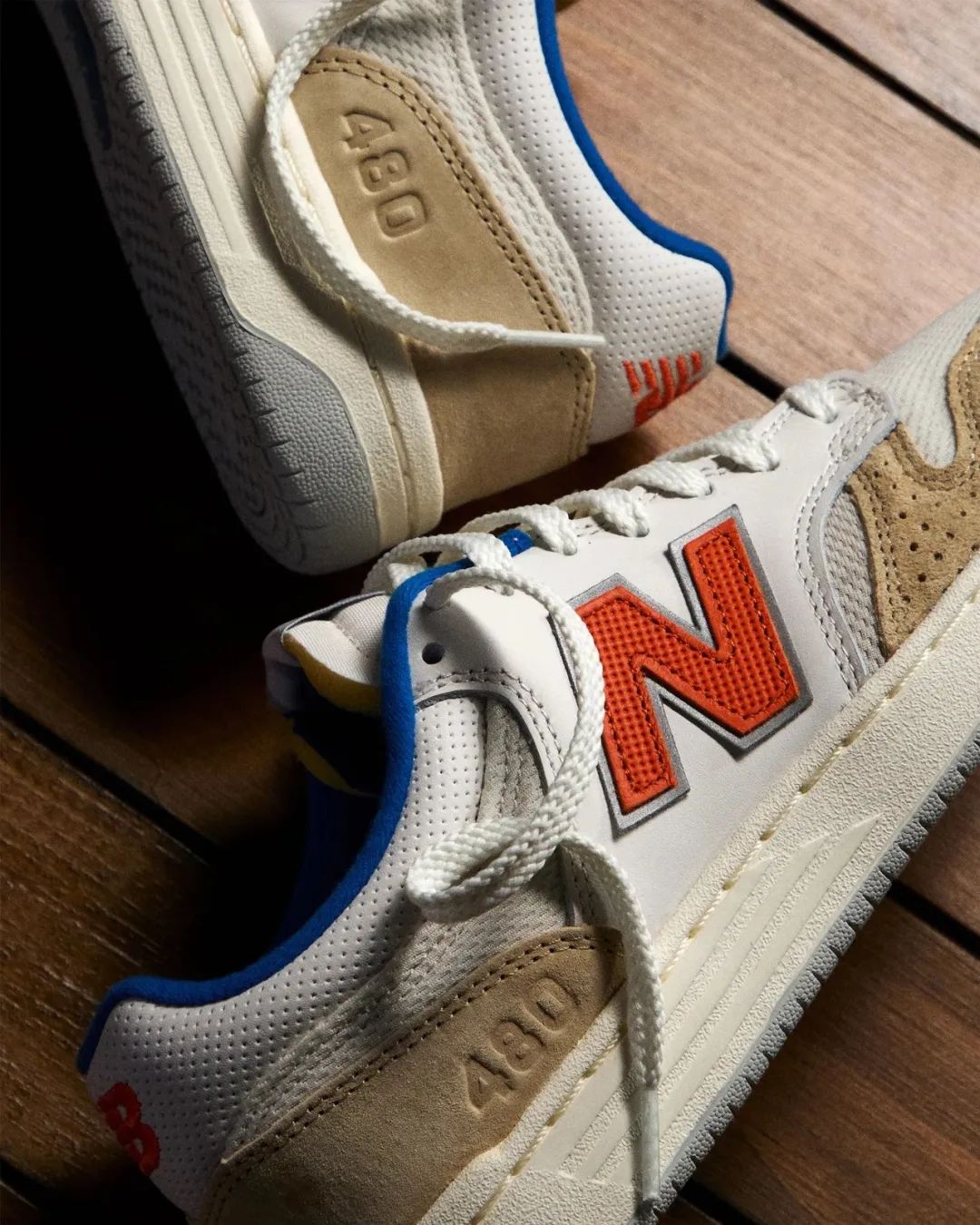 起飞预警？英产「Kith x NB」新联名曝光，尼克斯配色确认发售！