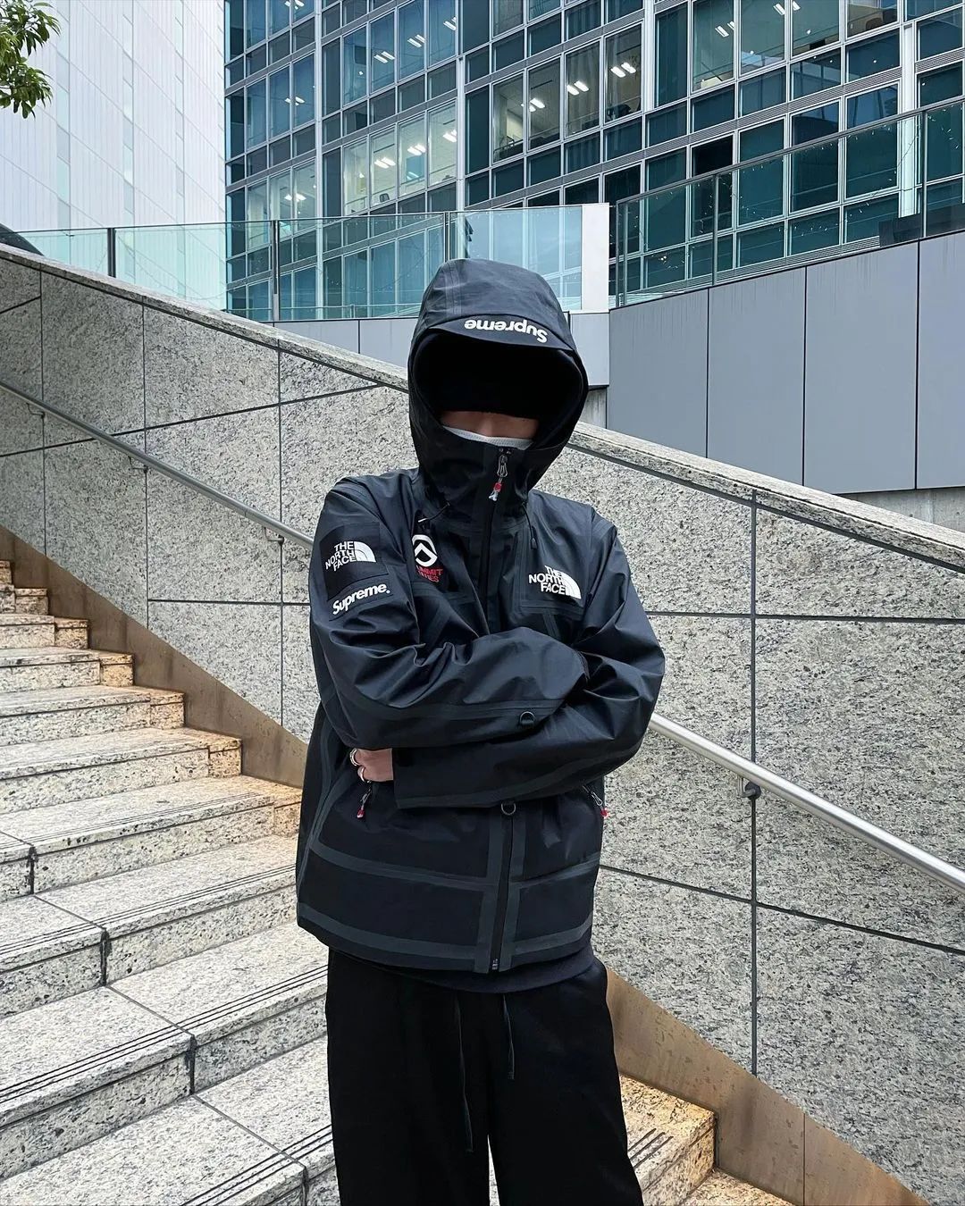 ‼️重磅：溢价之王「北面TNF x Supreme」联名，还会继续发售？？史上最全盘点...