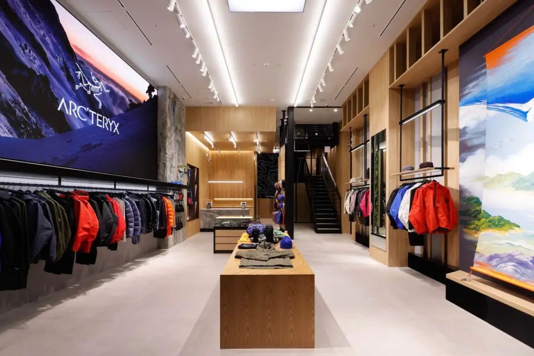 「始祖鸟Arc'teryx」日本最大直营店，开了！