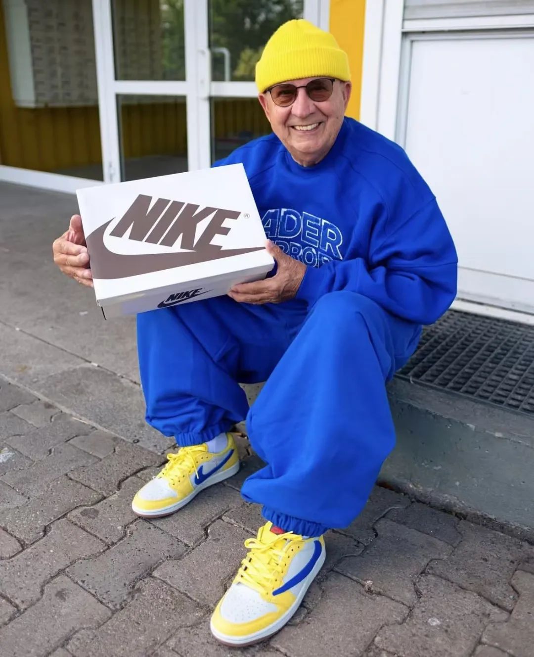 🥵「Nike」全球销量，暴跌...