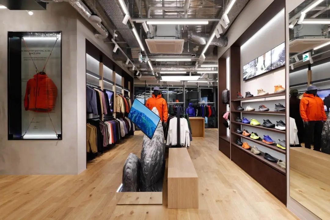 「始祖鸟Arc'teryx」日本最大直营店，开了！