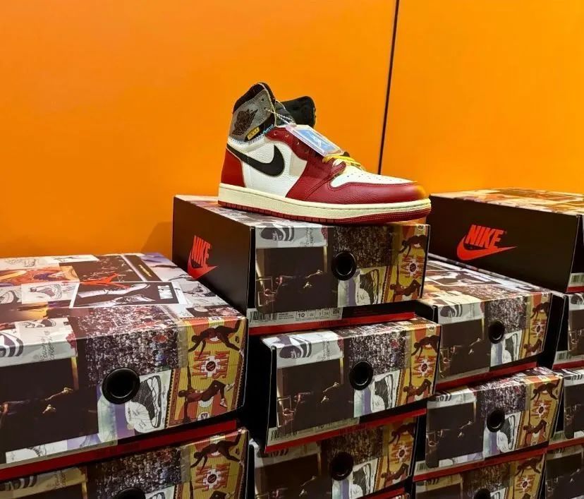 初代溢价1w+的鞋王！芝加哥「Union x AJ1」提前开箱，确认发售！
