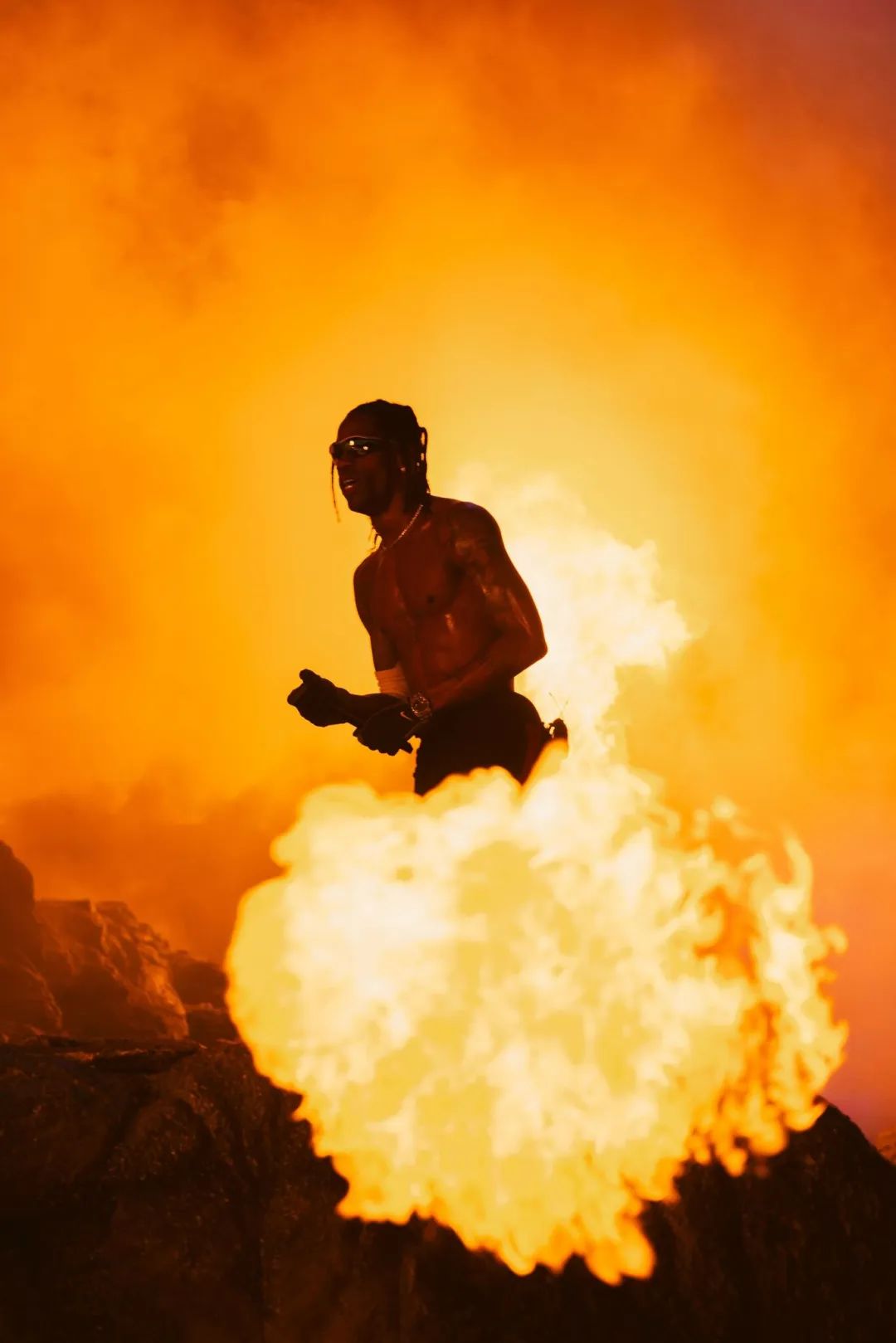 定档！「蟑螂侠Travis Scott」巡演确认，会来海口吗？-Supreme情报网