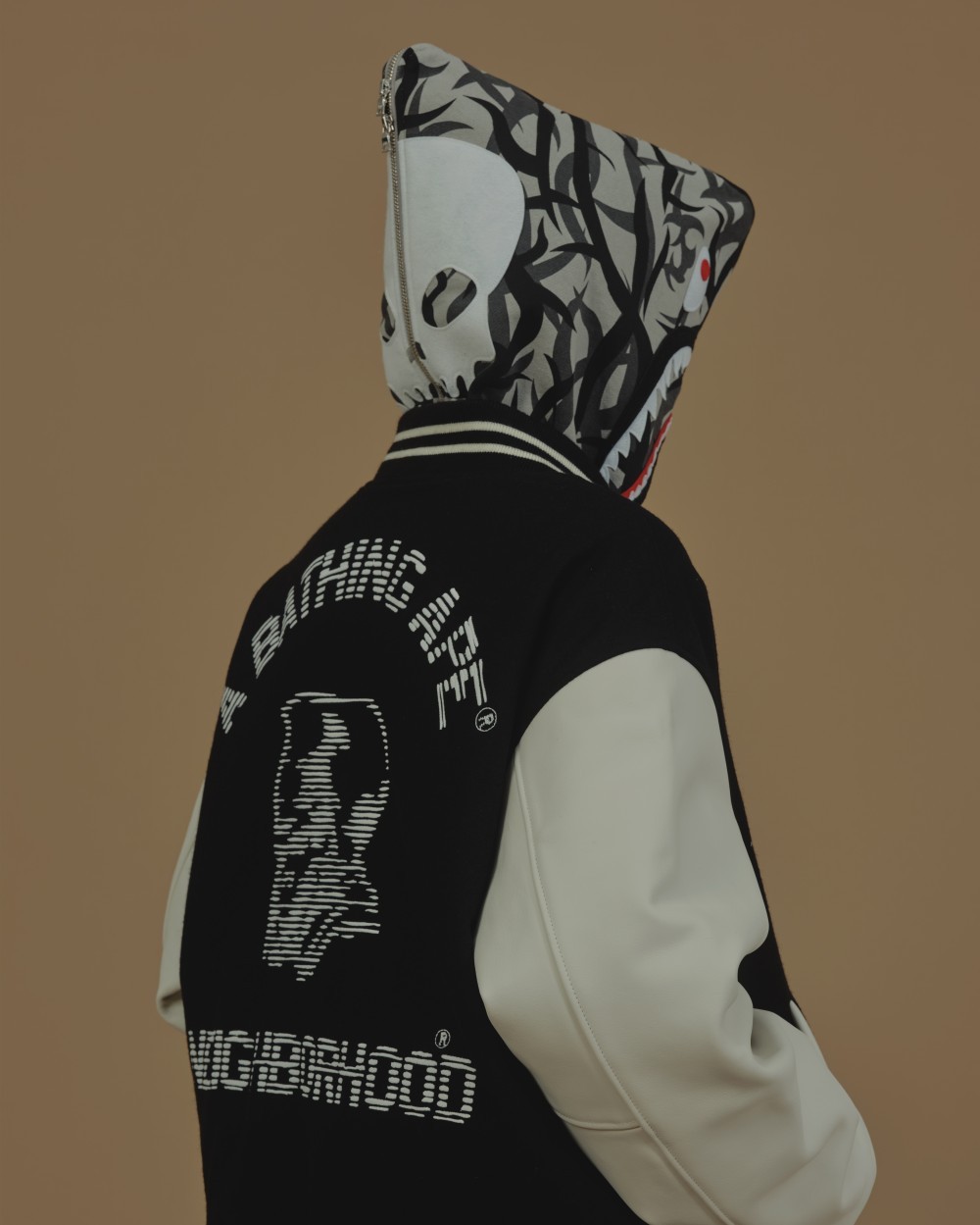 【原宿双神合体】BAPE® × NEIGHBORHOOD® 联名杀疯了!香炉冒烟、荆棘王座帅炸!-Supreme情报网