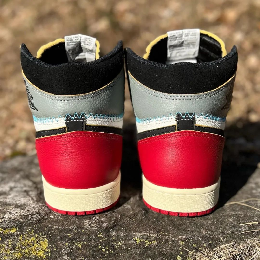 随时突袭！鞋王「Union x AJ1」2.0上架，初代已经炒到1w+了..！-Supreme情报网