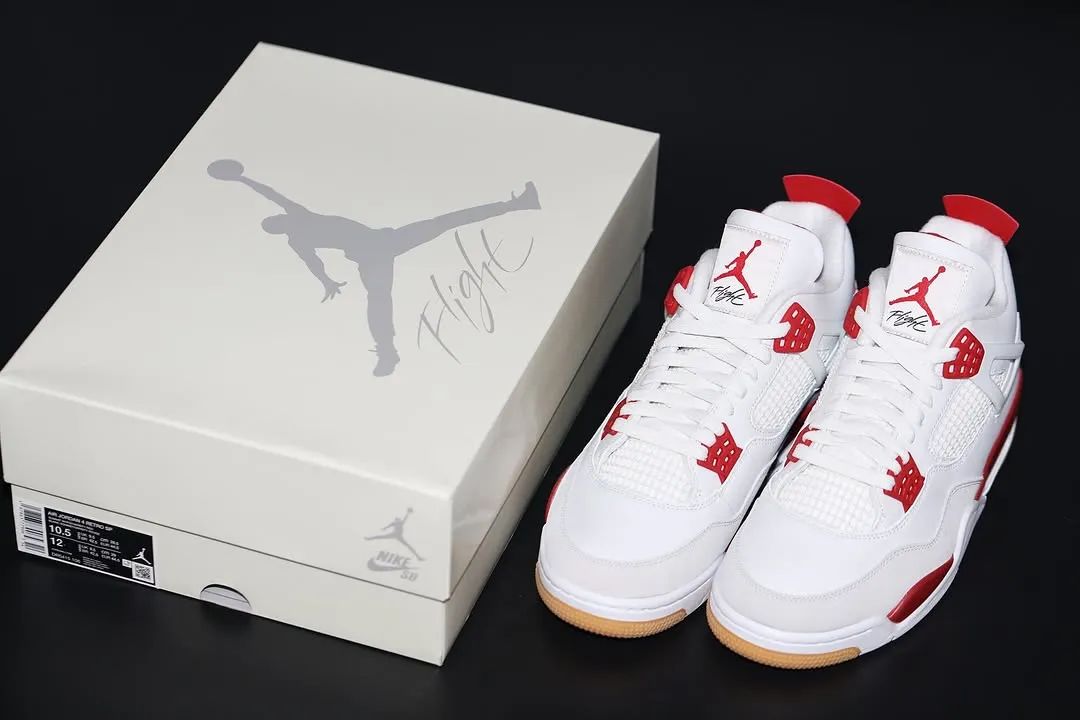 有人开价8w想买一双？「耐克SB x AJ4」白红配色，不市售了..-Supreme情报网