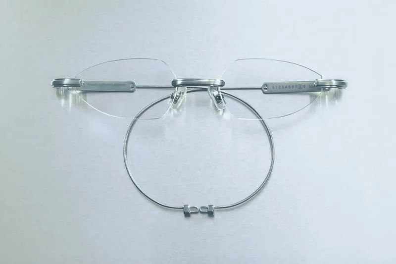 突袭上架！「马吉拉 x Gentle Monster」联名3.0，定档发售了...