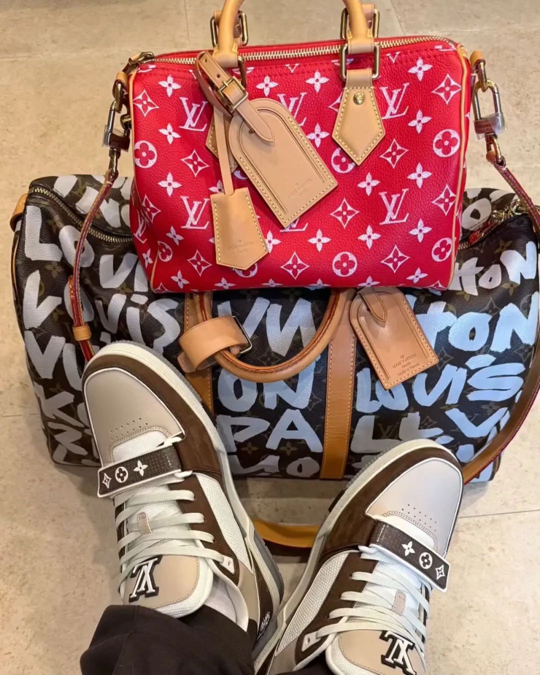 🥰高溢价！「LV Trainer」含金量还在上升...