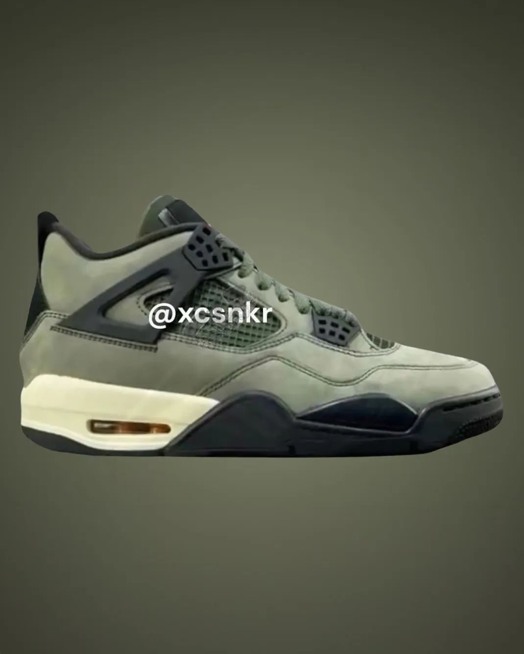 陈冠希必入？「UNDEFEATED x AJ4」天价联名2025版，实物泄露！