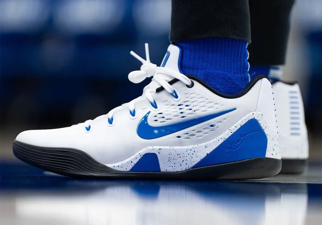 提前上脚!「科比Kobe 9」杜克大学PE配色曝光,会市售吗? 提前上脚!「科比Kobe 9」杜克大学PE配色曝光,会市售吗?-Supreme情报网