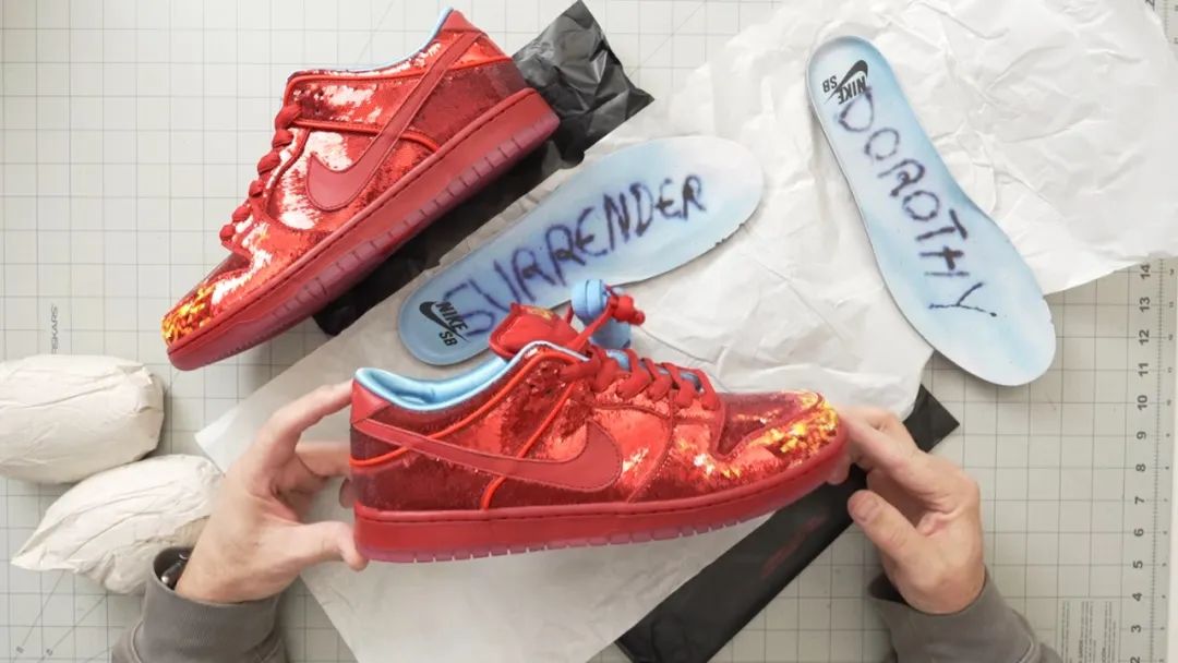 限量85双！红宝石「Nike SB」亲友限定，天价预警...