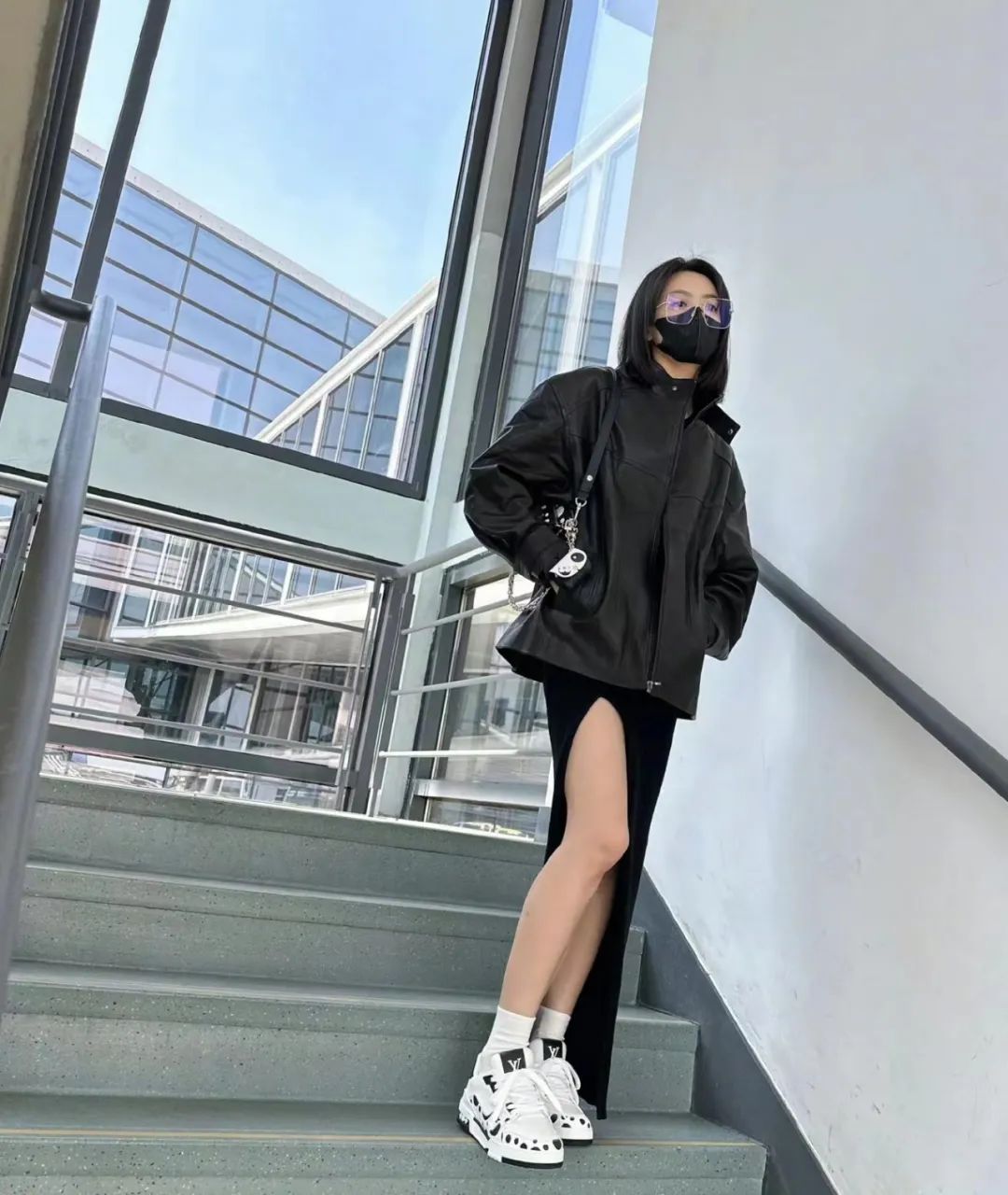 🥰高溢价！「LV Trainer」含金量还在上升...