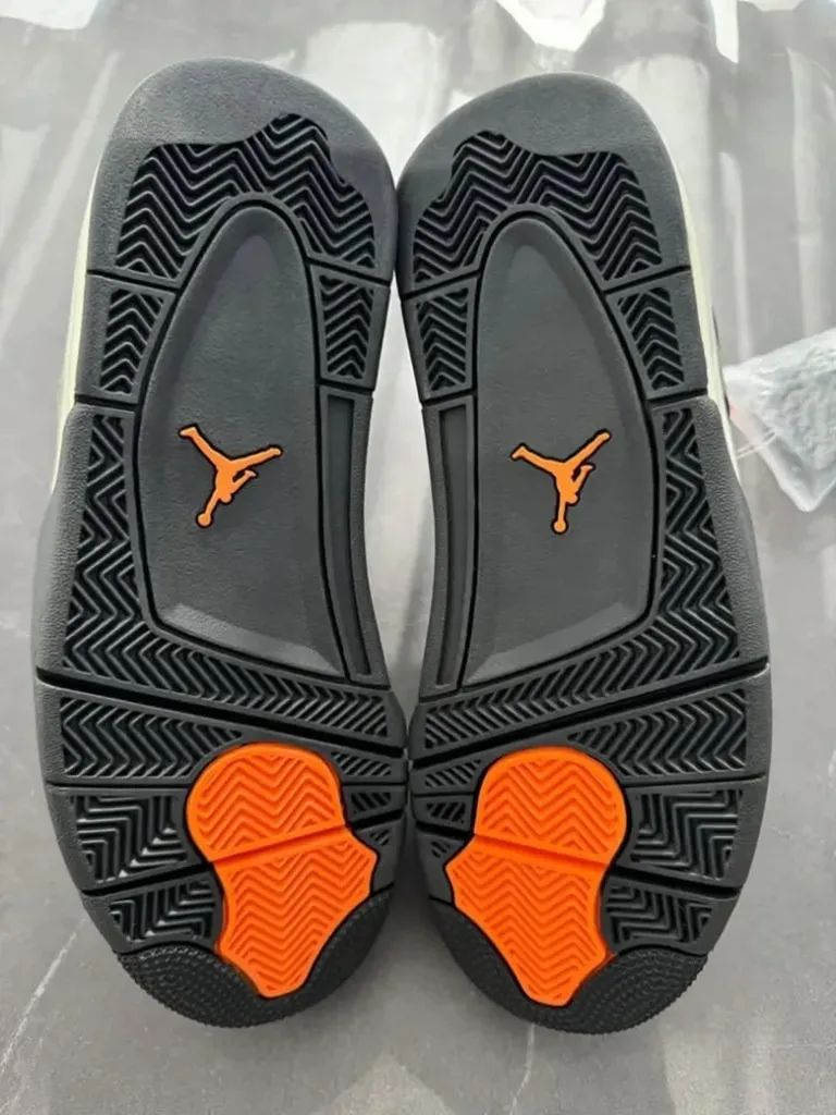 陈冠希必入？「UNDEFEATED x AJ4」天价联名2025版，实物泄露！