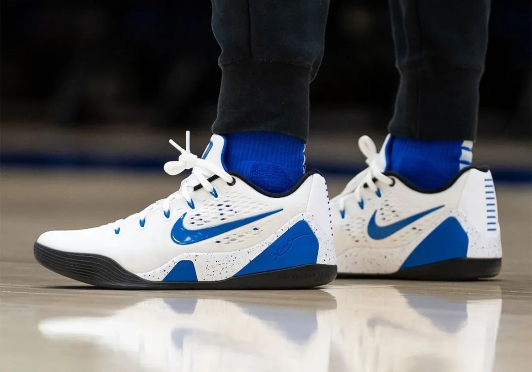 提前上脚!「科比Kobe 9」杜克大学PE配色曝光,会市售吗? 提前上脚!「科比Kobe 9」杜克大学PE配色曝光,会市售吗?-Supreme情报网