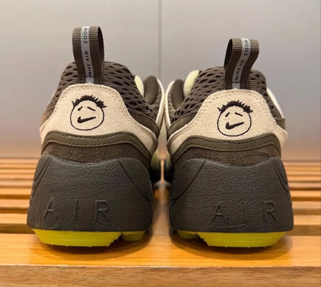 ⏱「绿倒勾」随时突袭!蟑螂侠开晒"TS x Nike"新联名,发售确认!-Supreme情报网