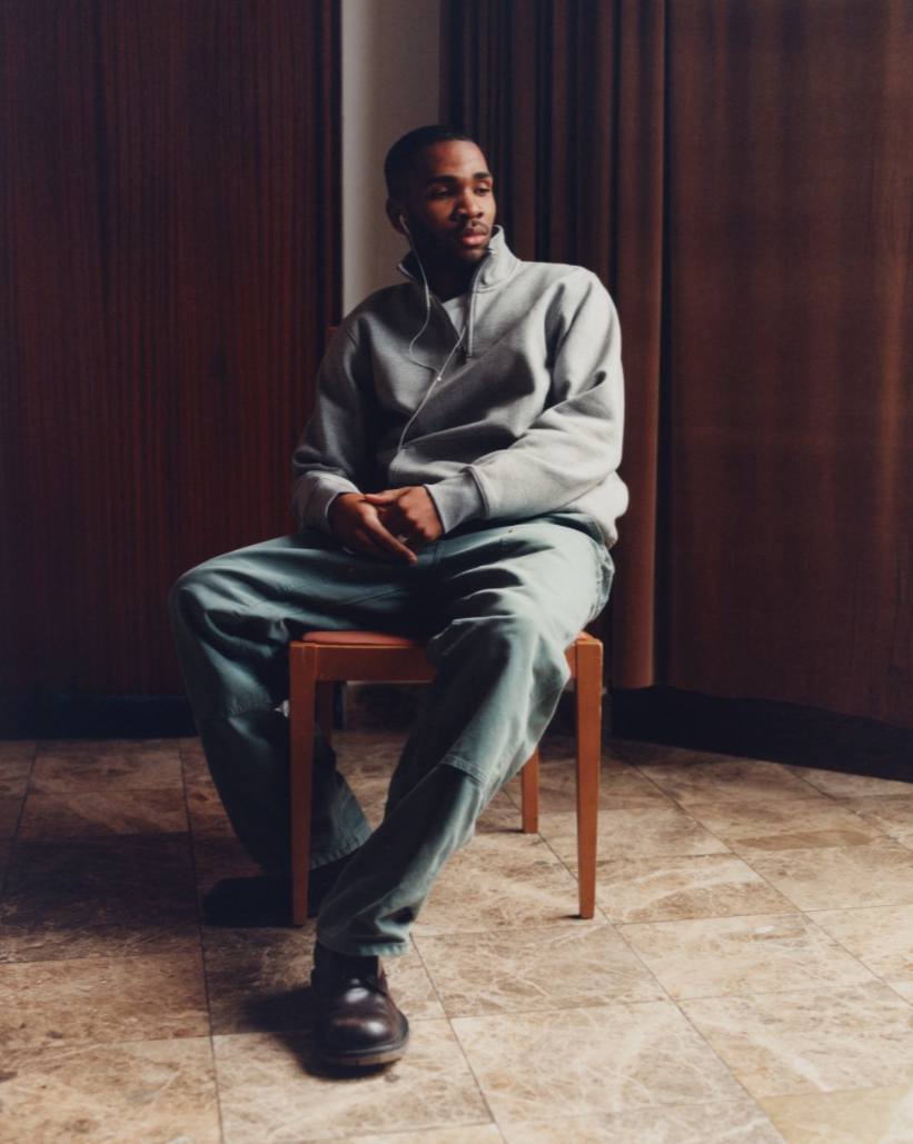 突袭了!「卡哈特Carhartt」2025年春夏型录曝光,开始铺货...-Supreme情报网