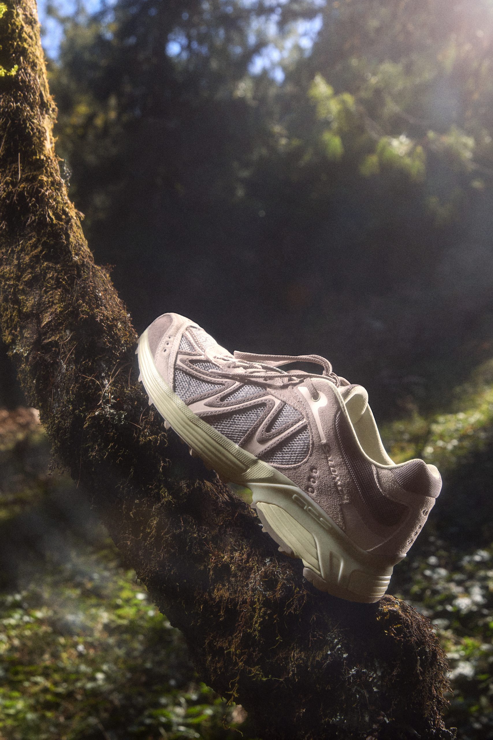 SALOMON推出2026 CNY茶马古道系列-Supreme情报网