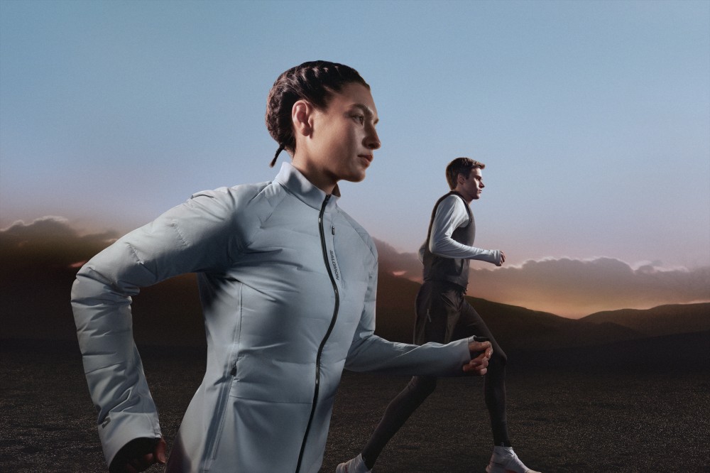 重构冬跑想象:Salomon萨洛蒙首发FALCON FLY高端竞训跑服系列-Supreme情报网