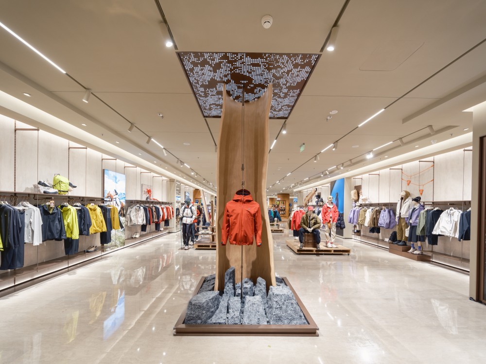 可隆KOLON KRAFT旗舰店启幕深圳万象城-Supreme情报网