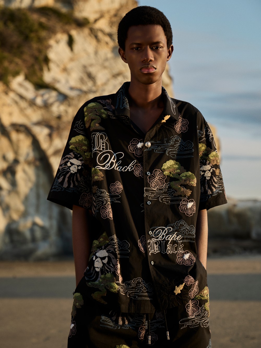 BAPE BLACK® 2026春夏系列 奢华GRUNGE摇滚风格邂逅日式优雅匠艺-Supreme情报网