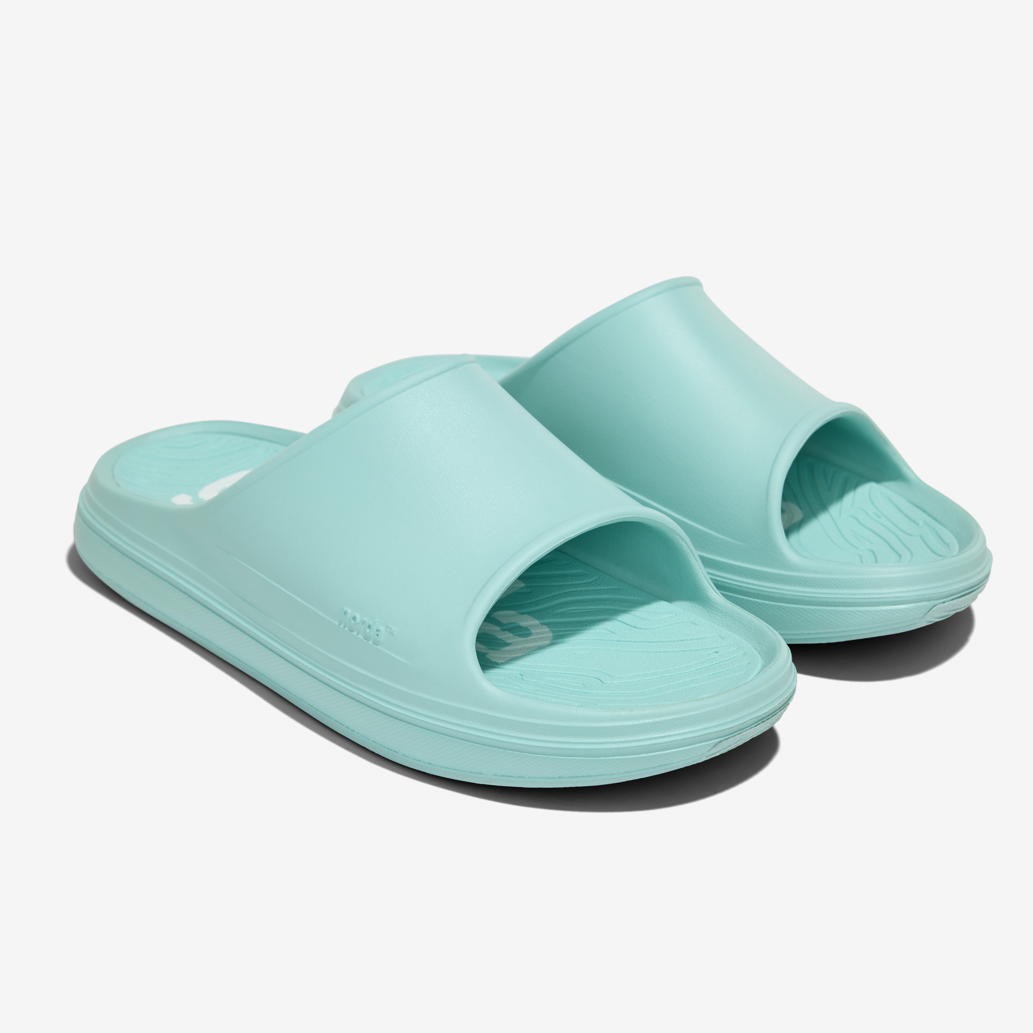 gnorda 系列正式发布 ——“通往无形,必经有形”norda 与 gnuhr 全新联名企划-Supreme情报网