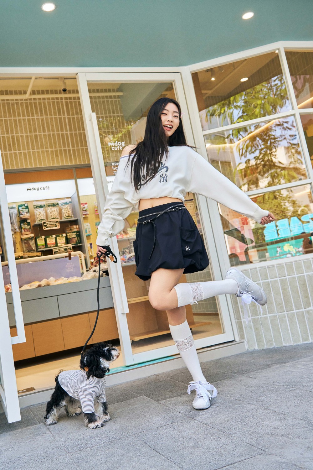 MLB品牌推出全新仙风芭蕾薄底鞋，共塑“仙风少女”甜酷新美学-Supreme情报网